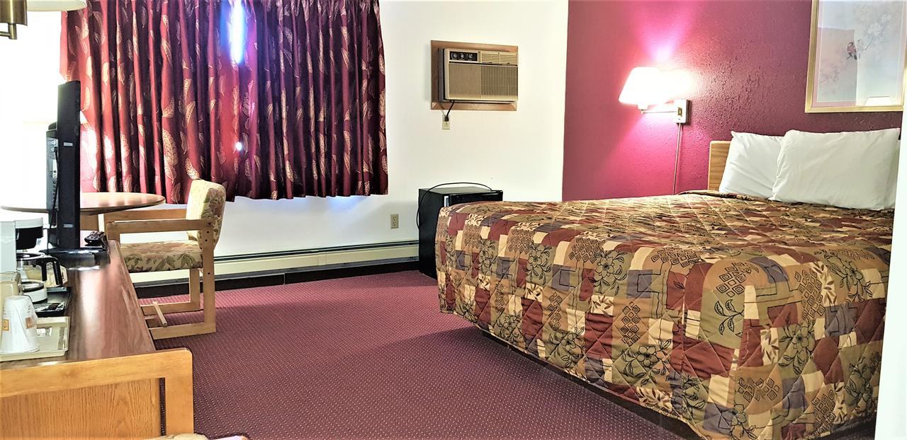 Amerivu Inn & Suites-Avon Eksteriør bilde