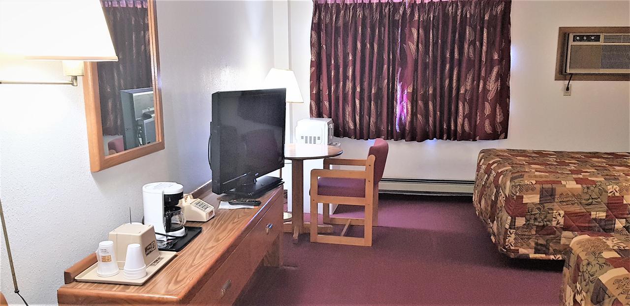 Amerivu Inn & Suites-Avon Eksteriør bilde